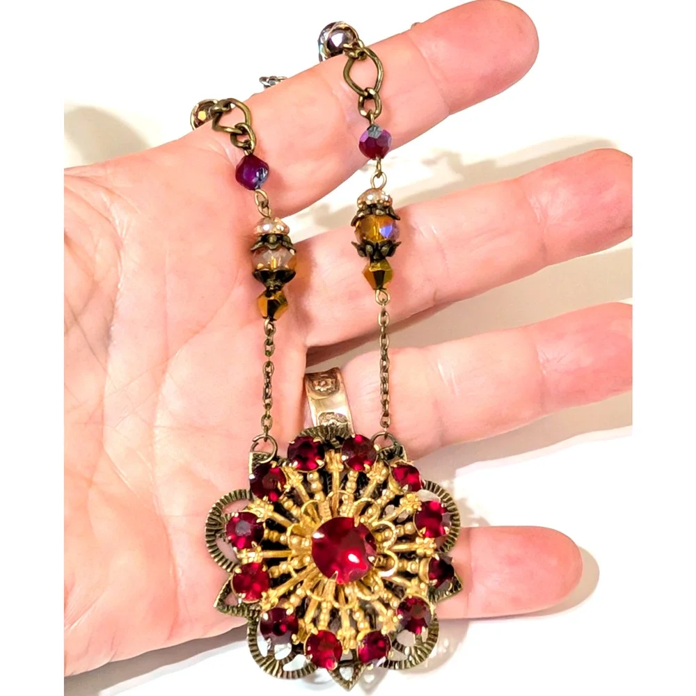 Victorian Style Red Glass Necklace Adjustable 2